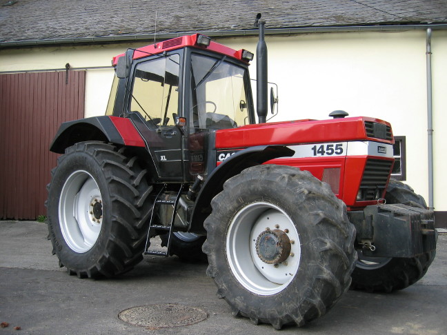 [Изображение: Case_IH_1455XL.jpg]