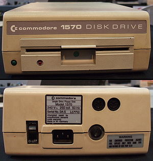 [Изображение: 300px-Commodore_1570_01.JPG]