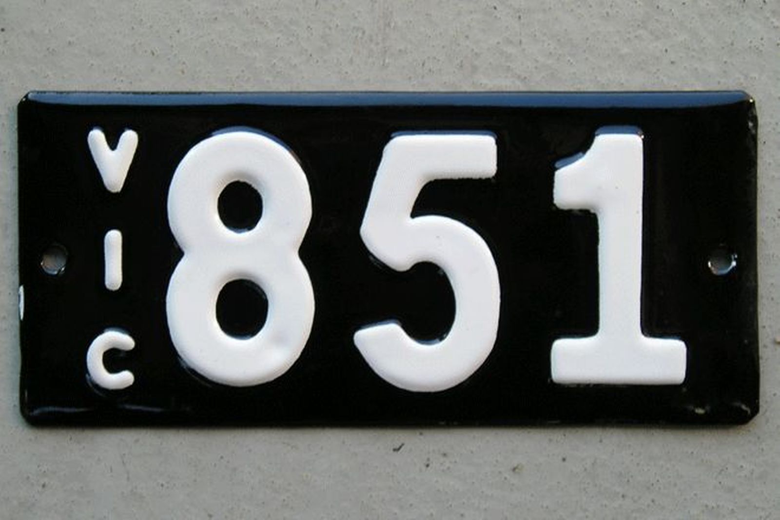 [Изображение: number-plates-victorian-vitreous-enamel-...es-851.jpg]